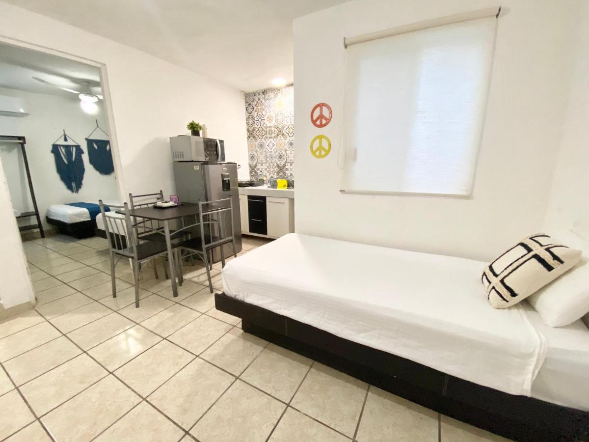 Coco Suites By Andiani Travel Cancún Exteriör bild