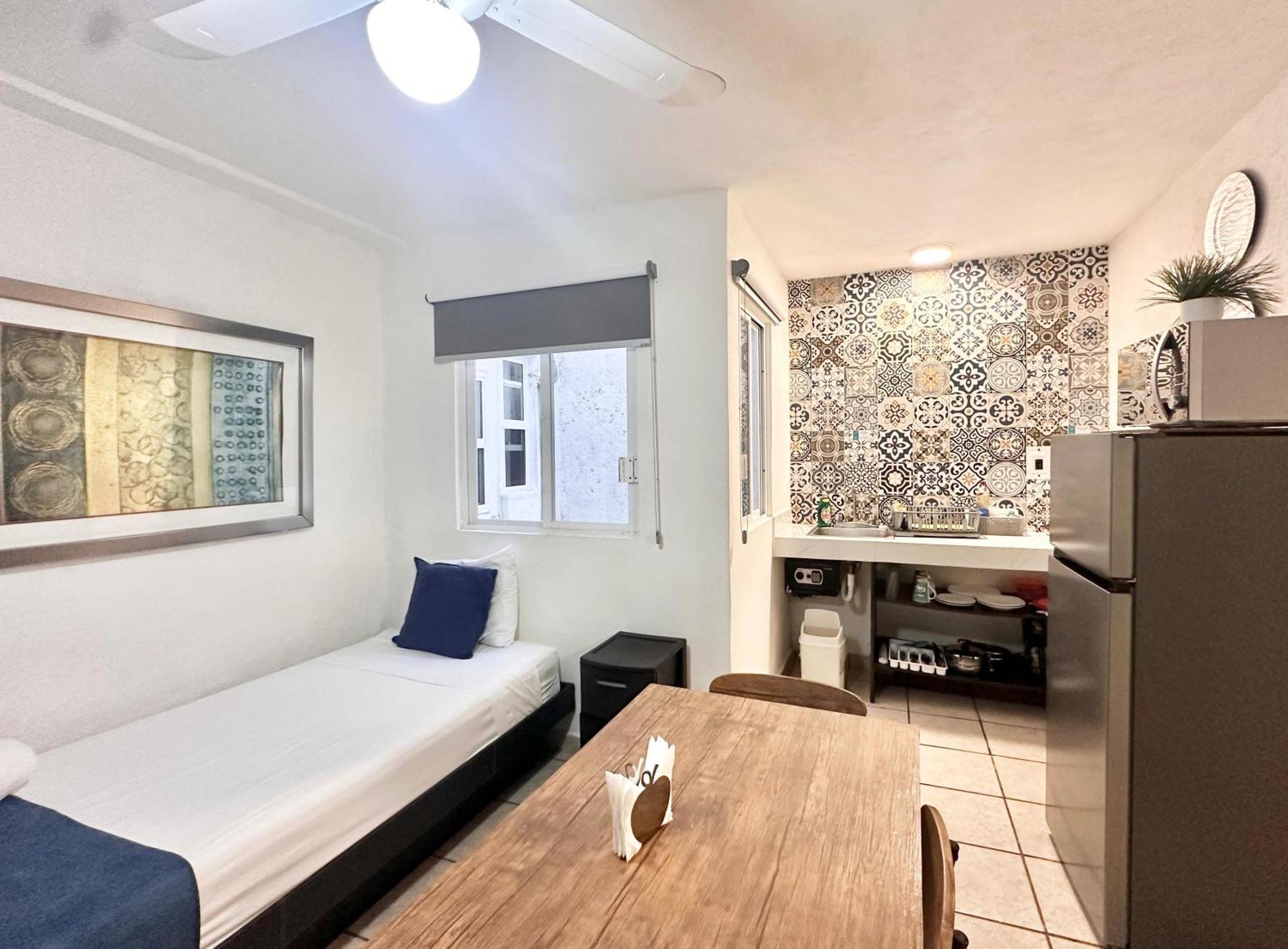 Coco Suites By Andiani Travel Cancún Exteriör bild